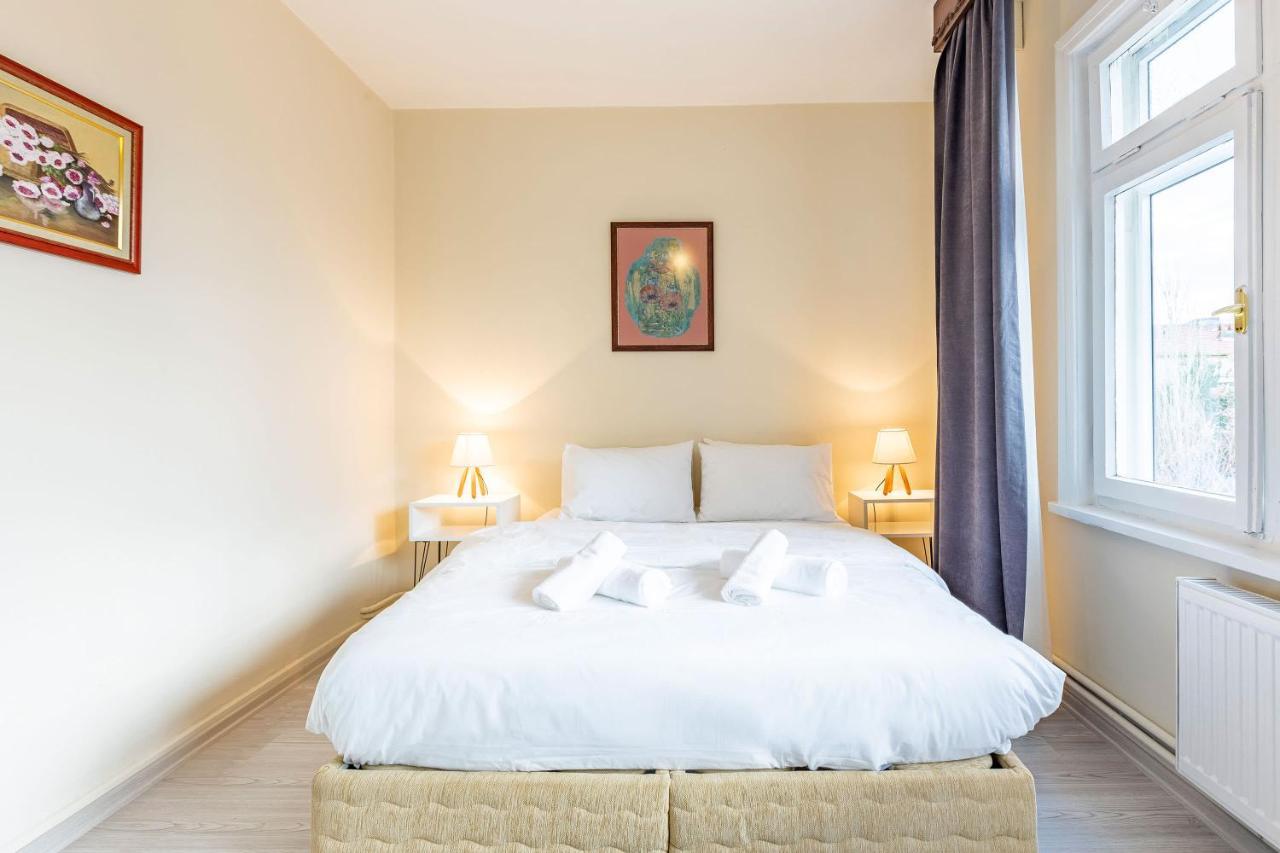 Charming Apartment Surrounded By Vibrant Attractions In Kadikoy Istanbul Exterior foto